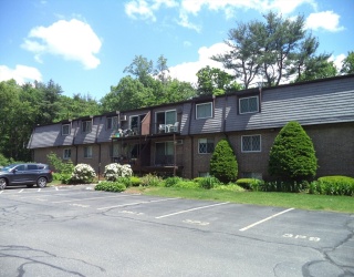 3 Pembroke Dr., Derry, New Hampshire, 1 Bedroom Bedrooms, 4 Rooms Rooms,1 BathroomBathrooms,Residential Lease,For Rent,Pembroke Dr.,73448048