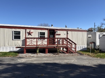 557 Southwest Cutoff, Worcester, Massachusetts, 2 Bedrooms Bedrooms, 4 Rooms Rooms,1 BathroomBathrooms,Residential,For Sale,Southwest Cutoff,73448080
