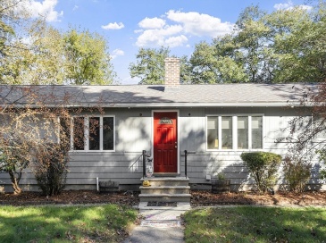 31 Marion Road, Bedford, Massachusetts, 2 Bedrooms Bedrooms, 4 Rooms Rooms,1 BathroomBathrooms,Residential Lease,For Rent,Marion Road,73448127 31 Marion Road, Bedford, Massachusetts, 2 Bedrooms Bedrooms, 4 Rooms Rooms,1 BathroomBathrooms,Residential Lease,For Rent,Marion Road,73448127