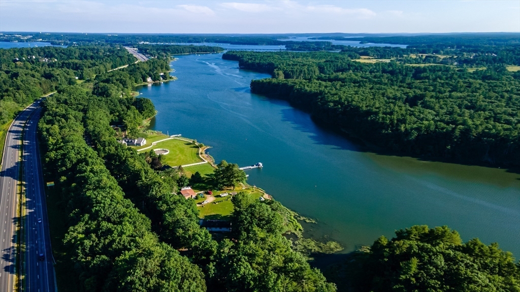 73 Spur Road, Dover, New Hampshire, 4 Bedrooms Bedrooms, 8 Rooms Rooms,1.5 BathroomsBathrooms,Residential,For Sale,Spur Road,73399214