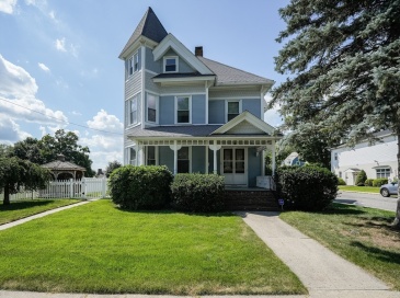 14 Squier St, Palmer, Massachusetts, 7 Bedrooms Bedrooms, 14 Rooms Rooms,3 BathroomsBathrooms,Residential,For Sale,Squier St,73408896 14 Squier St, Palmer, Massachusetts, 7 Bedrooms Bedrooms, 14 Rooms Rooms,3 BathroomsBathrooms,Residential,For Sale,Squier St,73408896