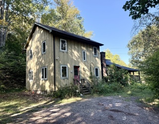 339 S Shelburne Rd, Shelburne, Massachusetts, 1 Bedroom Bedrooms, 4 Rooms Rooms,2 BathroomsBathrooms,Residential,For Sale,S Shelburne Rd,73430949