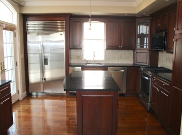 33 Franklin Street, Somerville, Massachusetts, 3 Bedrooms Bedrooms, 7 Rooms Rooms,2 BathroomsBathrooms,Residential Lease,For Rent,Franklin Street,73448545