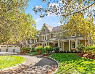 18A South Shaker Road, Harvard, Massachusetts, 4 Bedrooms Bedrooms, 11 Rooms Rooms,4.5 BathroomsBathrooms,Residential,For Sale,South Shaker Road,73448501