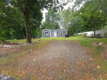 991 Main St, Holden, Massachusetts, 2 Bedrooms Bedrooms, 5 Rooms Rooms,1 BathroomBathrooms,Residential Lease,For Rent,Main St,73421526