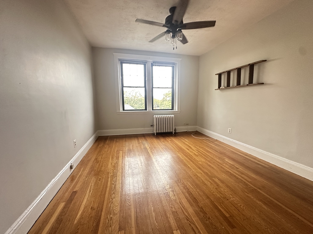 185 Chestnut Hill Ave, Boston, Massachusetts, 1 Bedroom Bedrooms, 3 Rooms Rooms,1 BathroomBathrooms,Residential Lease,For Rent,Chestnut Hill Ave,73446109