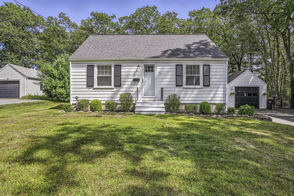 63 Forest St, Weymouth, Massachusetts, 3 Bedrooms Bedrooms, 6 Rooms Rooms,1 BathroomBathrooms,Residential,For Sale,Forest St,73424051