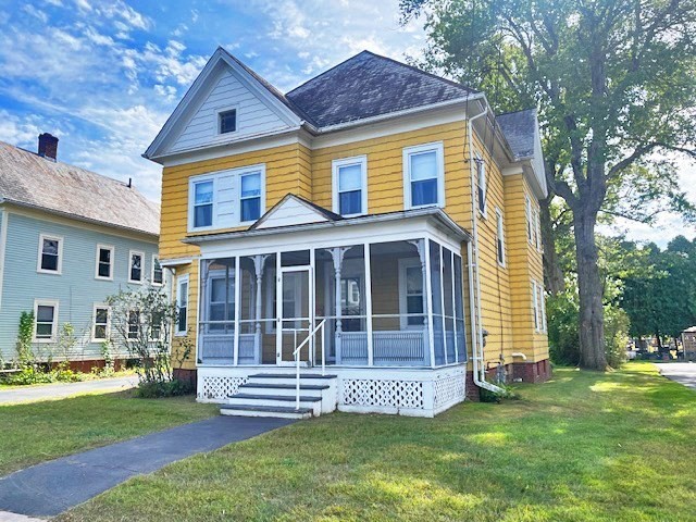 12 Orchard Street, Northampton, Massachusetts, 4 Bedrooms Bedrooms, 6 Rooms Rooms,1.5 BathroomsBathrooms,Residential,For Sale,Orchard Street,73432183