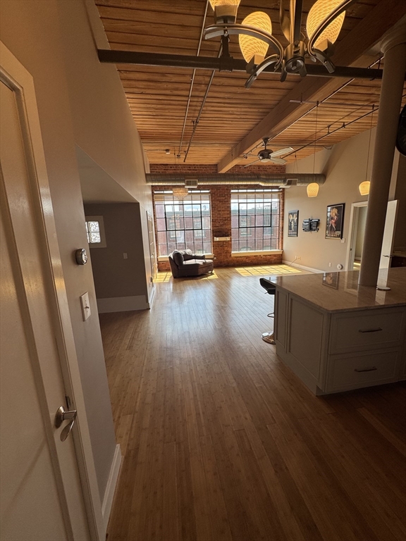 491 Dutton St, Lowell, Massachusetts, 2 Bedrooms Bedrooms, 5 Rooms Rooms,1.5 BathroomsBathrooms,Residential,For Sale,Dutton St,73448702