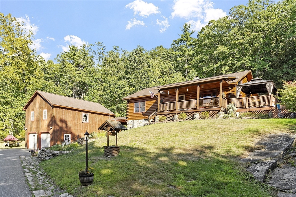 29 Northfield Road, Erving, Massachusetts, 3 Bedrooms Bedrooms, 7 Rooms Rooms,2 BathroomsBathrooms,Residential,For Sale,Northfield Road,73430098