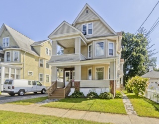 75-77 Madison, Chicopee, Massachusetts, 6 Bedrooms Bedrooms, 14 Rooms Rooms,3 BathroomsBathrooms,Residential Income,For Sale,Madison,73427971