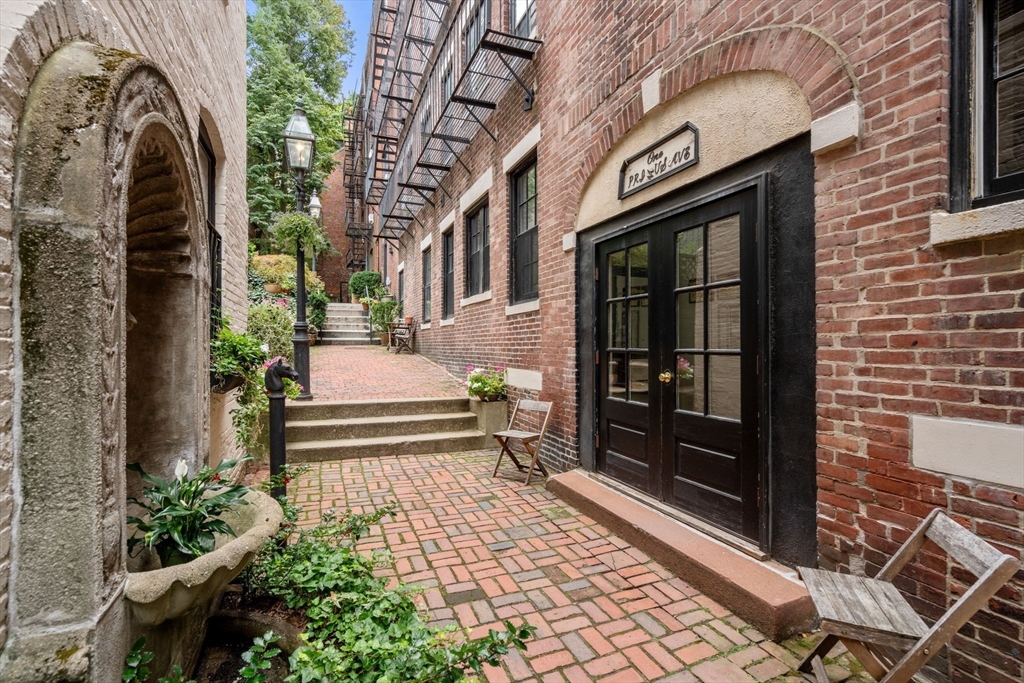 1 Primus Ave, Boston, Massachusetts, 1 Bedroom Bedrooms, 3 Rooms Rooms,1 BathroomBathrooms,Residential,For Sale,Primus Ave,73435086