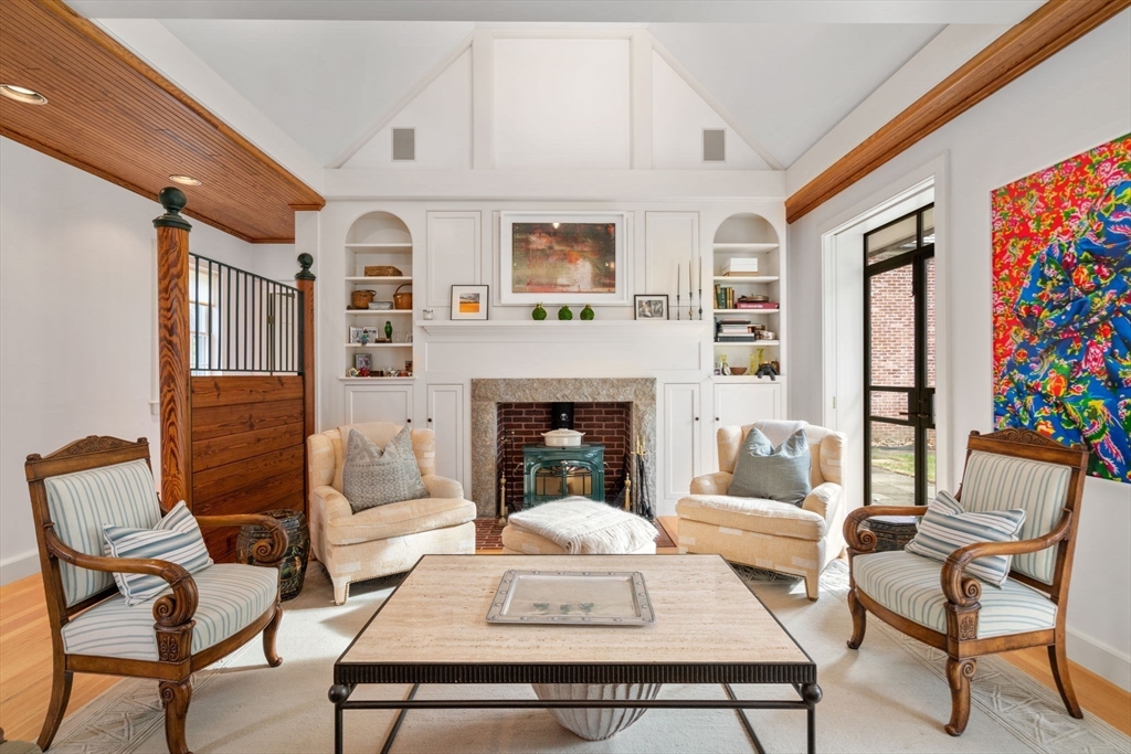 164 Forest St, Sherborn, Massachusetts, 6 Bedrooms Bedrooms, 11 Rooms Rooms,3.5 BathroomsBathrooms,Residential Lease,For Rent,Forest St,73449082