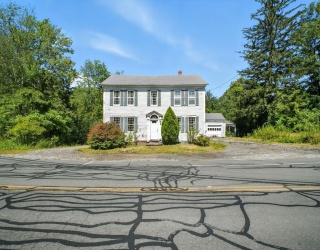 614 Main Rd, Granville, Massachusetts, 4 Bedrooms Bedrooms, 9 Rooms Rooms,1 BathroomBathrooms,Residential,For Sale,Main Rd,73421874