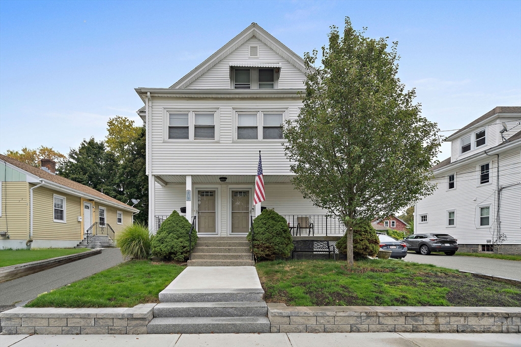 54 Hudson St, Quincy, Massachusetts, 5 Bedrooms Bedrooms, 14 Rooms Rooms,4 BathroomsBathrooms,Residential Income,For Sale,Hudson St,73434249