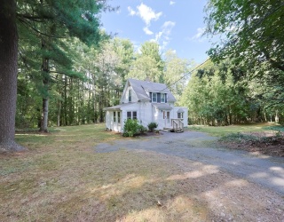 406 West St., Wrentham, Massachusetts, 3 Bedrooms Bedrooms, 6 Rooms Rooms,1 BathroomBathrooms,Residential,For Sale,West St.,73432967