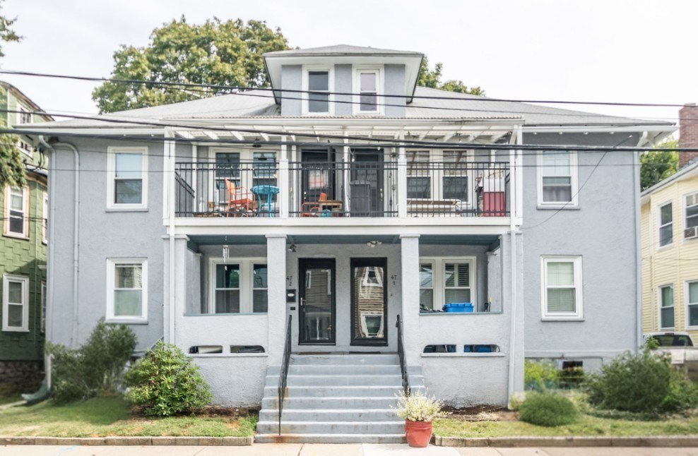 47 Rich Street, Waltham, Massachusetts, 2 Bedrooms Bedrooms, 4 Rooms Rooms,1 BathroomBathrooms,Residential,For Sale,Rich Street,73427842