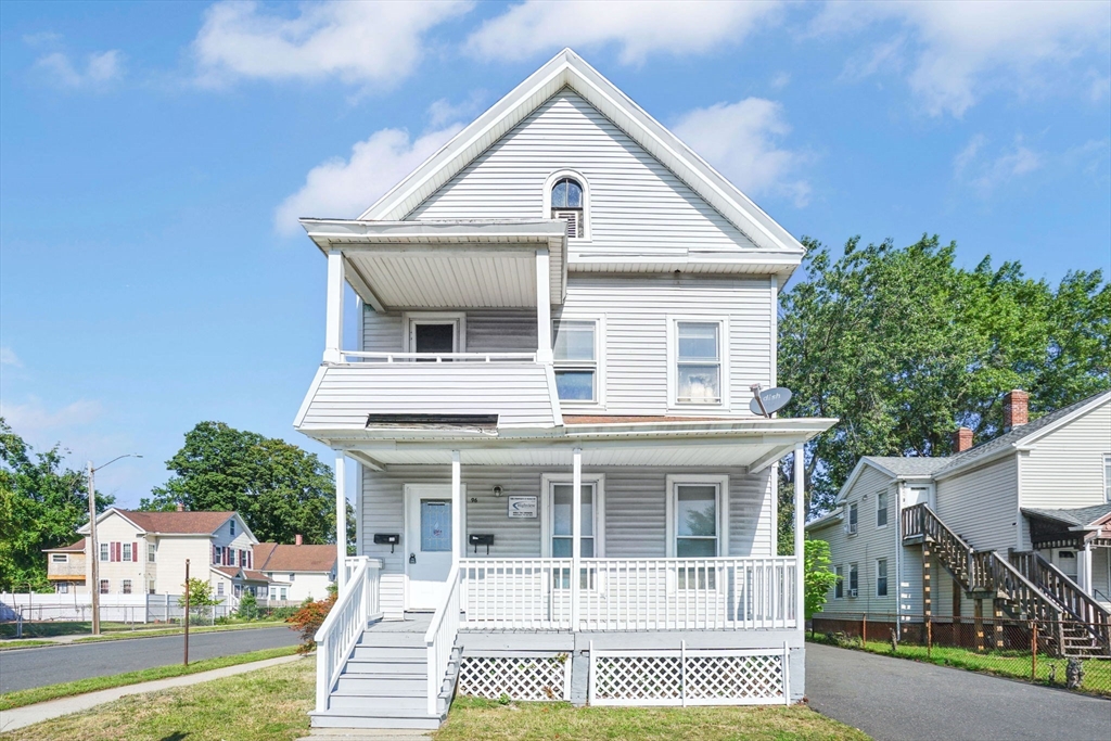 96 Bay St, Springfield, Massachusetts, 4 Bedrooms Bedrooms, 10 Rooms Rooms,2 BathroomsBathrooms,Residential Income,For Sale,Bay St,73431182