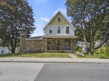 183 Lovell Street, Worcester, Massachusetts, 8 Bedrooms Bedrooms, 15 Rooms Rooms,3 BathroomsBathrooms,Residential Income,For Sale,Lovell Street,73431860