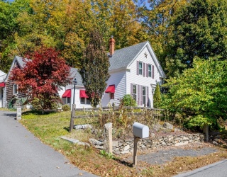 5 River Styx Rd, Ashburnham, Massachusetts, 5 Bedrooms Bedrooms, 10 Rooms Rooms,2 BathroomsBathrooms,Residential,For Sale,River Styx Rd,73441975