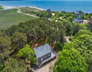 190 Meadow Ave W, Wellfleet, Massachusetts, 4 Bedrooms Bedrooms, 5 Rooms Rooms,1 BathroomBathrooms,Residential,For Sale,Meadow Ave W,73418045