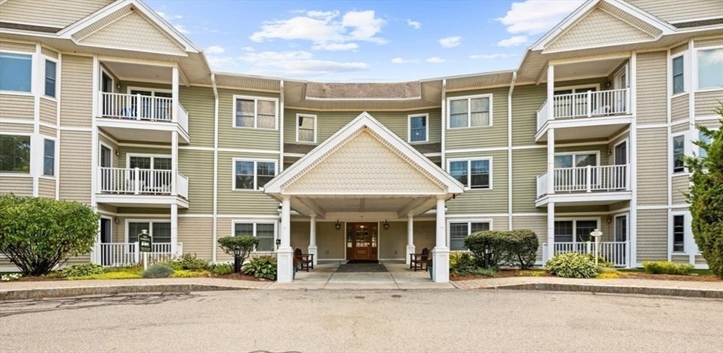 490 Main St, Northborough, Massachusetts, 2 Bedrooms Bedrooms, 5 Rooms Rooms,2 BathroomsBathrooms,Residential,For Sale,Main St,73434484