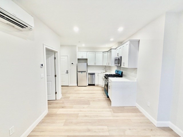 220 Winthrop, Winthrop, Massachusetts, 1 Bedroom Bedrooms, 3 Rooms Rooms,1 BathroomBathrooms,Residential Lease,For Rent,Winthrop,73449870