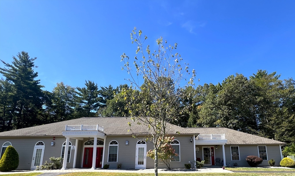 49 Lantern Lane, Kingston, New Hampshire, 2 Bedrooms Bedrooms, 5 Rooms Rooms,2 BathroomsBathrooms,Residential,For Sale,Lantern Lane,73433630