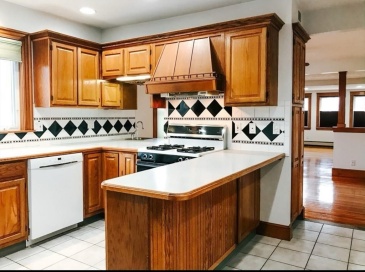 78 Webster Street, Medford, Massachusetts, 2 Bedrooms Bedrooms, 5 Rooms Rooms,1 BathroomBathrooms,Residential Lease,For Rent,Webster Street,73411368