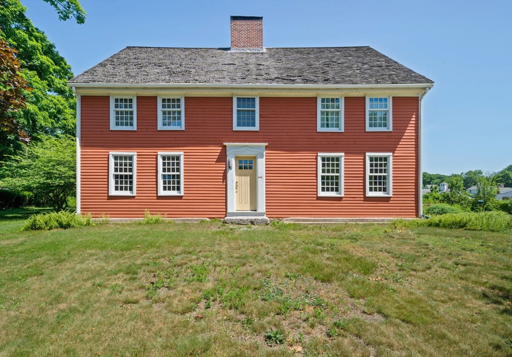 495 E Center St, West Bridgewater, Massachusetts, 4 Bedrooms Bedrooms, 11 Rooms Rooms,2 BathroomsBathrooms,Residential,For Sale,E Center St,73431746