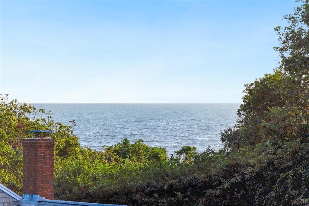 34 Sea Mist Ln, Chatham, Massachusetts, 3 Bedrooms Bedrooms, 7 Rooms Rooms,1.5 BathroomsBathrooms,Residential,For Sale,Sea Mist Ln,73435858