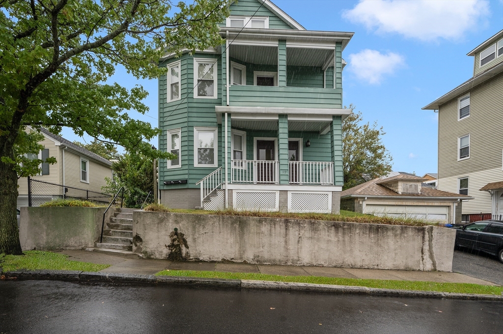 112 Kimball St, Providence, Rhode Island, 2 Bedrooms Bedrooms, 5 Rooms Rooms,1 BathroomBathrooms,Residential Lease,For Rent,Kimball St,73449914
