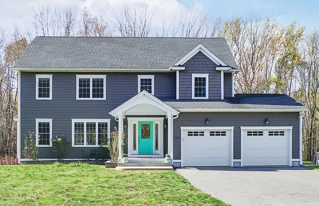 733 Monson Rd, Wilbraham, Massachusetts, 4 Bedrooms Bedrooms, 9 Rooms Rooms,3.5 BathroomsBathrooms,Residential,For Sale,Monson Rd,73448219