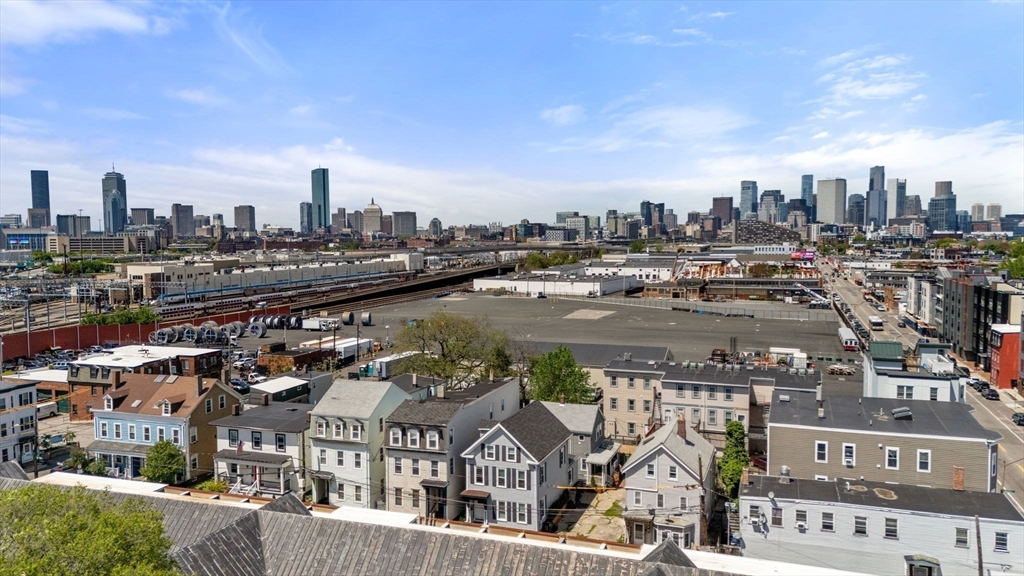 9R-11 Dexter St, Boston, Massachusetts, 7 Bedrooms Bedrooms, 15 Rooms Rooms,5 BathroomsBathrooms,Residential Income,For Sale,Dexter St,73415752