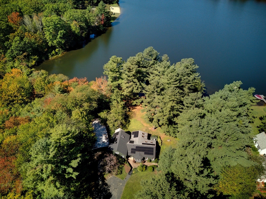 19 Roys Dr, Spencer, Massachusetts, 3 Bedrooms Bedrooms, 9 Rooms Rooms,2.5 BathroomsBathrooms,Residential,For Sale,Roys Dr,73433313