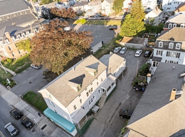 1632-1636 South Main St., Fall River, Massachusetts, 11 Bedrooms Bedrooms, 26 Rooms Rooms,5 BathroomsBathrooms,Residential Income,For Sale,South Main St.,73408912