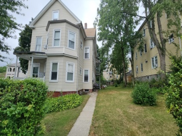 184 Vernon St, Worcester, Massachusetts, 6 Bedrooms Bedrooms, 15 Rooms Rooms,3 BathroomsBathrooms,Residential Income,For Sale,Vernon St,73409912