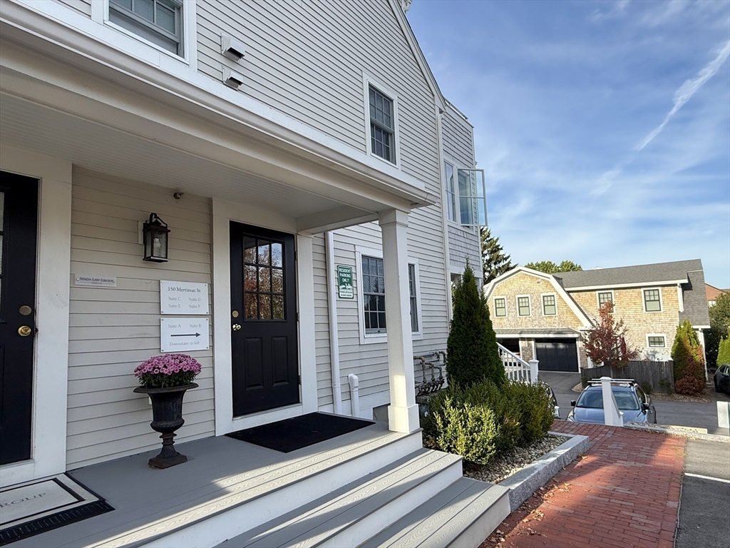 150 Merrimac Street, Newburyport, Massachusetts, ,Commercial Lease,For Rent,Merrimac Street,73439456