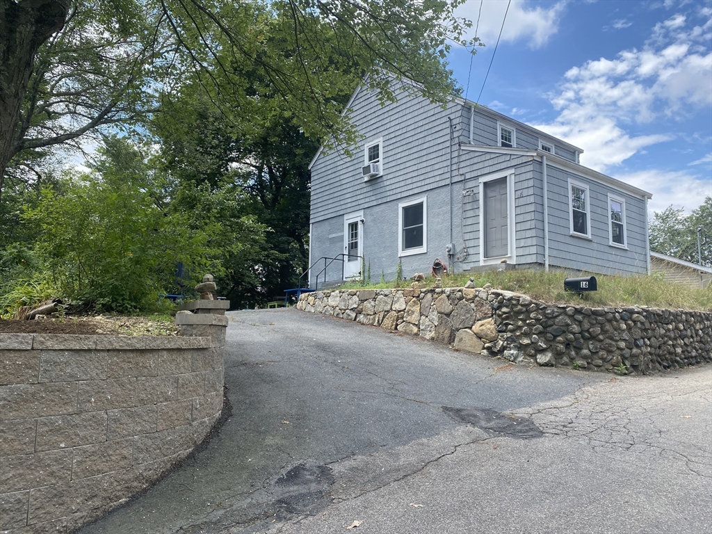 16 Stonecleve Rd, Wellesley, Massachusetts, 2 Bedrooms Bedrooms, 5 Rooms Rooms,1 BathroomBathrooms,Residential Lease,For Rent,Stonecleve Rd,73450163