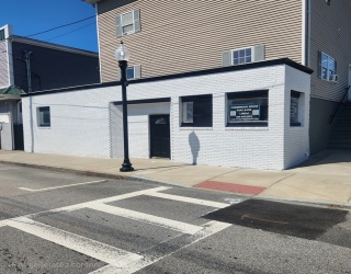 233 East Main, Fall River, Massachusetts, ,Commercial Lease,For Rent,East Main,73450167