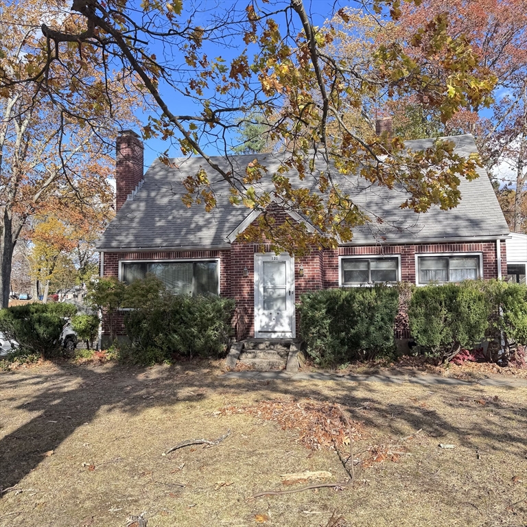 131 Worcester-Providence Turnpike, Millbury, Massachusetts, 2 Bedrooms Bedrooms, 3 Rooms Rooms,1 BathroomBathrooms,Residential Lease,For Rent,Worcester-Providence Turnpike,73450281