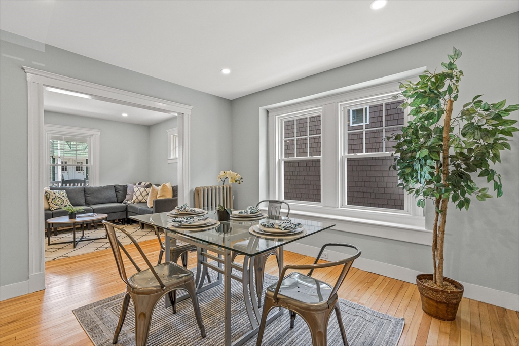 44-46 Woods Ave, Somerville, Massachusetts, 2 Bedrooms Bedrooms, 5 Rooms Rooms,1 BathroomBathrooms,Residential Lease,For Rent,Woods Ave,73450333