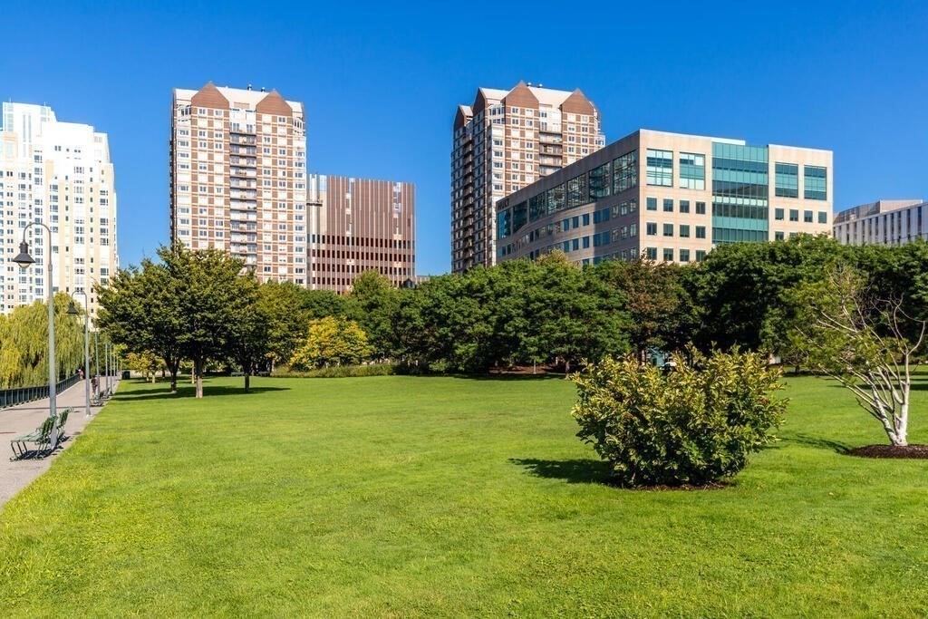 8 Museum Way, Cambridge, Massachusetts, 1 Bedroom Bedrooms, 3 Rooms Rooms,1 BathroomBathrooms,Residential,For Sale,Museum Way,73449919