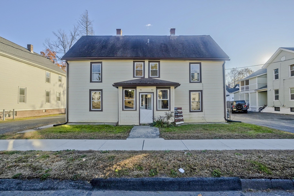 52 Orange St, Westfield, Massachusetts, 4 Bedrooms Bedrooms, 10 Rooms Rooms,2.5 BathroomsBathrooms,Residential Income,For Sale,Orange St,73450427