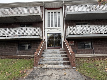 126 Beavers Street, Framingham, Massachusetts, 1 Room Rooms,1 BathroomBathrooms,Residential Lease,For Rent,Beavers Street,73450581 126 Beavers Street, Framingham, Massachusetts, 1 Room Rooms,1 BathroomBathrooms,Residential Lease,For Rent,Beavers Street,73450581