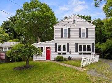 24 Oak Dr, Carver, Massachusetts, 3 Bedrooms Bedrooms, 5 Rooms Rooms,1 BathroomBathrooms,Residential,For Sale,Oak Dr,73396300 24 Oak Dr, Carver, Massachusetts, 3 Bedrooms Bedrooms, 5 Rooms Rooms,1 BathroomBathrooms,Residential,For Sale,Oak Dr,73396300