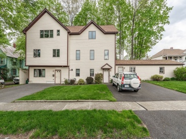 7-11 Phillips St, Greenfield, Massachusetts, 5 Bedrooms Bedrooms, 11 Rooms Rooms,4.5 BathroomsBathrooms,Residential Income,For Sale,Phillips St,73373548
