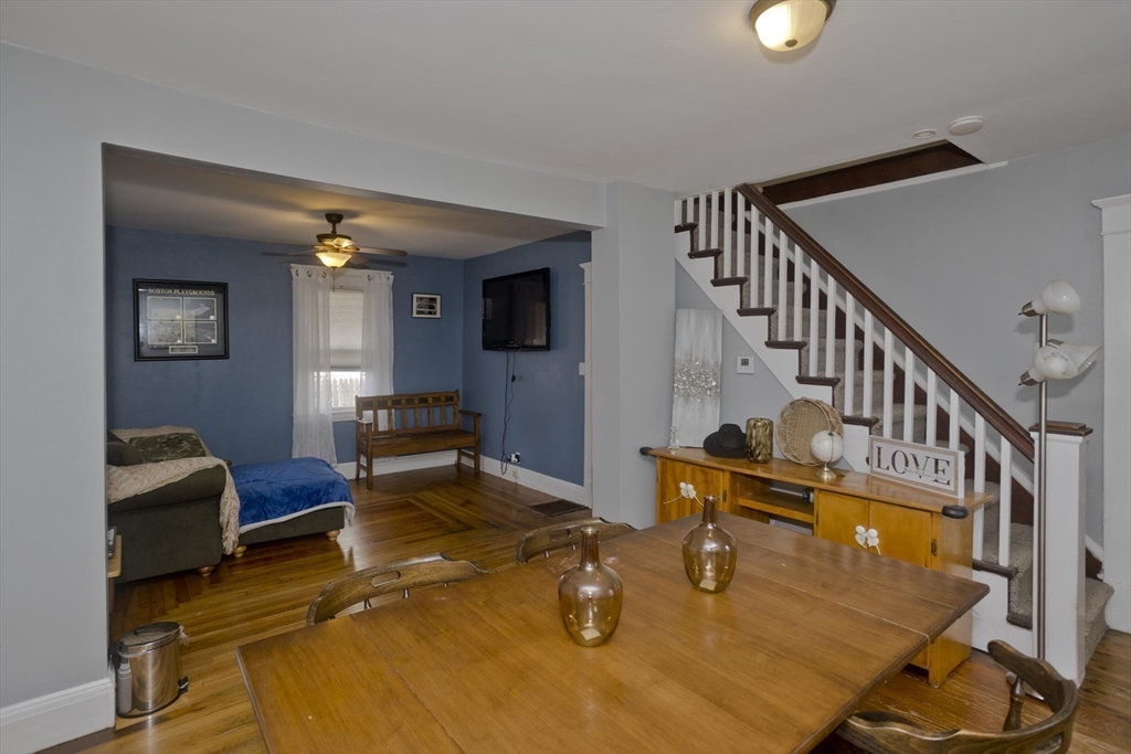 13 Granger Street, Springfield, Massachusetts, 3 Bedrooms Bedrooms, 6 Rooms Rooms,1 BathroomBathrooms,Residential,For Sale,Granger Street,73396707