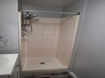 121 Grant St, Framingham, Massachusetts, 1 Bedroom Bedrooms, 4 Rooms Rooms,1 BathroomBathrooms,Residential Lease,For Rent,Grant St,73413529