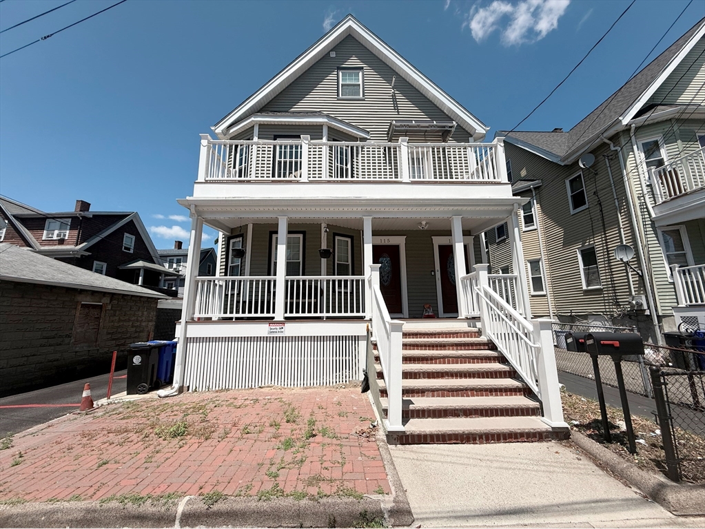 113-115 Ashland St, Malden, Massachusetts, 6 Bedrooms Bedrooms, 12 Rooms Rooms,6 BathroomsBathrooms,Residential Income,For Sale,Ashland St,73400853